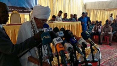 الطيب الجد يتحدث لدبلوماسين عن مبادرة أهل السودان