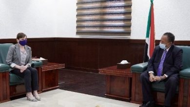 مباحثات بين حمدوك ولويز والكر - ارشيفية