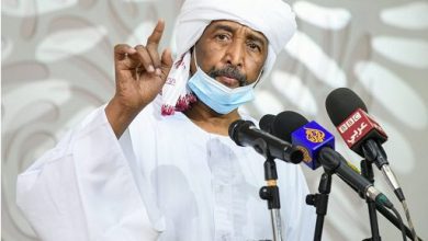 قائد الانقلاب
