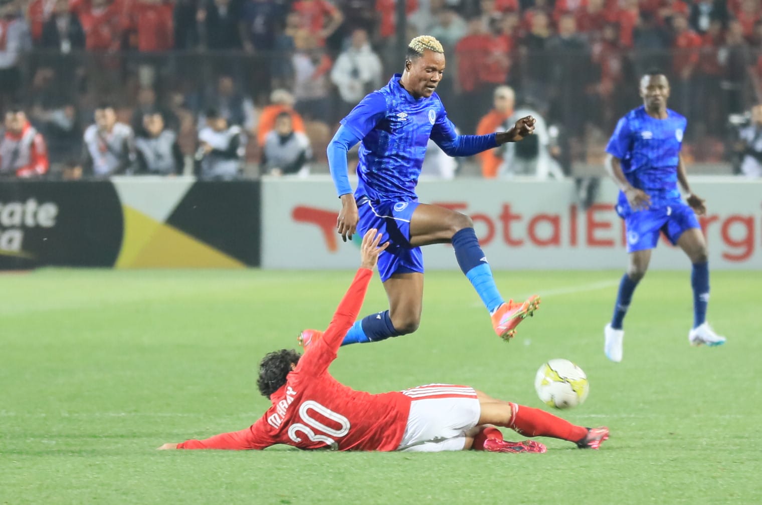 الهلال والأهلي