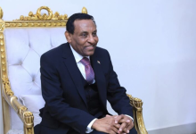 كامل إدريس