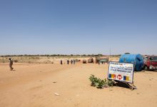 معبر أدري يربط بين مدينة أدري التشادية وإقليم دارفور غربي السودان (الفرنسية)