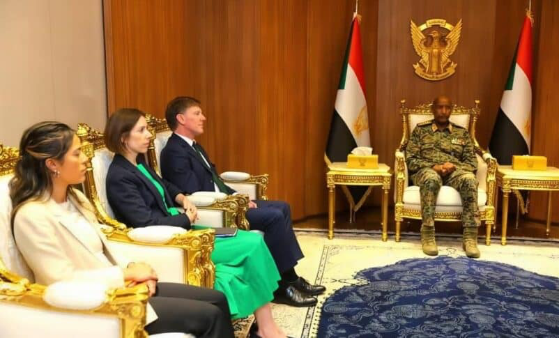 البرهان التقى المبعوث البريطاني وناقشا وقف الحرب والمعاناة الانسانية-السبت 12 سبتمبر 2026