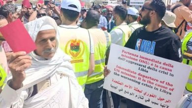 احتجاجات في ليبيا ضد وجود الأجانب ومطالبات لمفوضية اللاجئين بابعادهم - مواقع تواصل