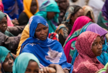 لاجئات سودانيات في موقع مؤقت في كولبوس داخل تشاد- ارشيف