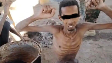 اسرى احتجزتهم الدعم السريع وسط ظروف سيئة بدا عليهم الاعياء الشديد - ارشيف