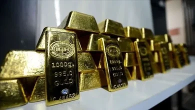 الذهب يهبط دون 4 آلاف دولار للأونصة ويتجه لثاني خسارة شهرية
