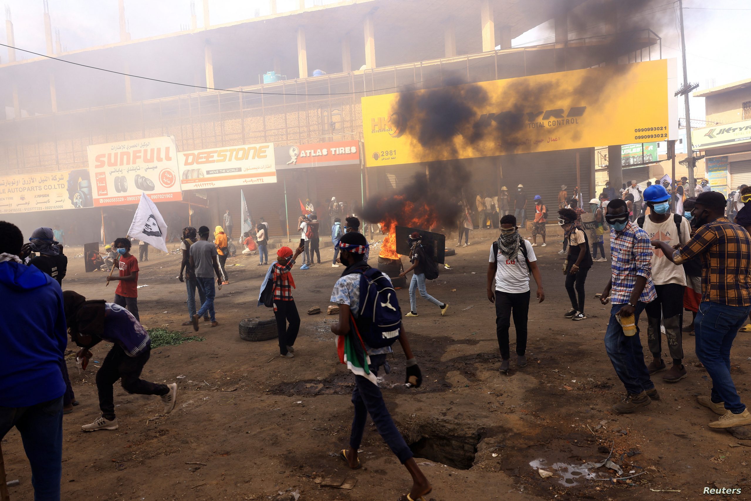 Protesters march during a rally against military rule following the last coup, in Khartoum, Sudan October 30, 2022. REUTERS/Mohamed Nureldin Abdallah