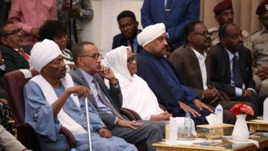 الحسن الميرغني ضمن القادة السياسيين في حفل توقيع الاتفاق الإطاري