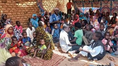 نازحون فروا من قتال كلبس لسرف عمرة بشمال دارفور 13 يونيو 2022