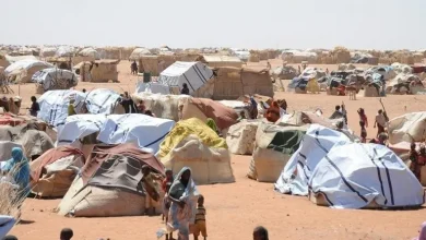 أوضاع صعبة تعيشها مخيمات النزوح في دارفور وسط حالة من الاستقطاب السياسي (الاناضول)