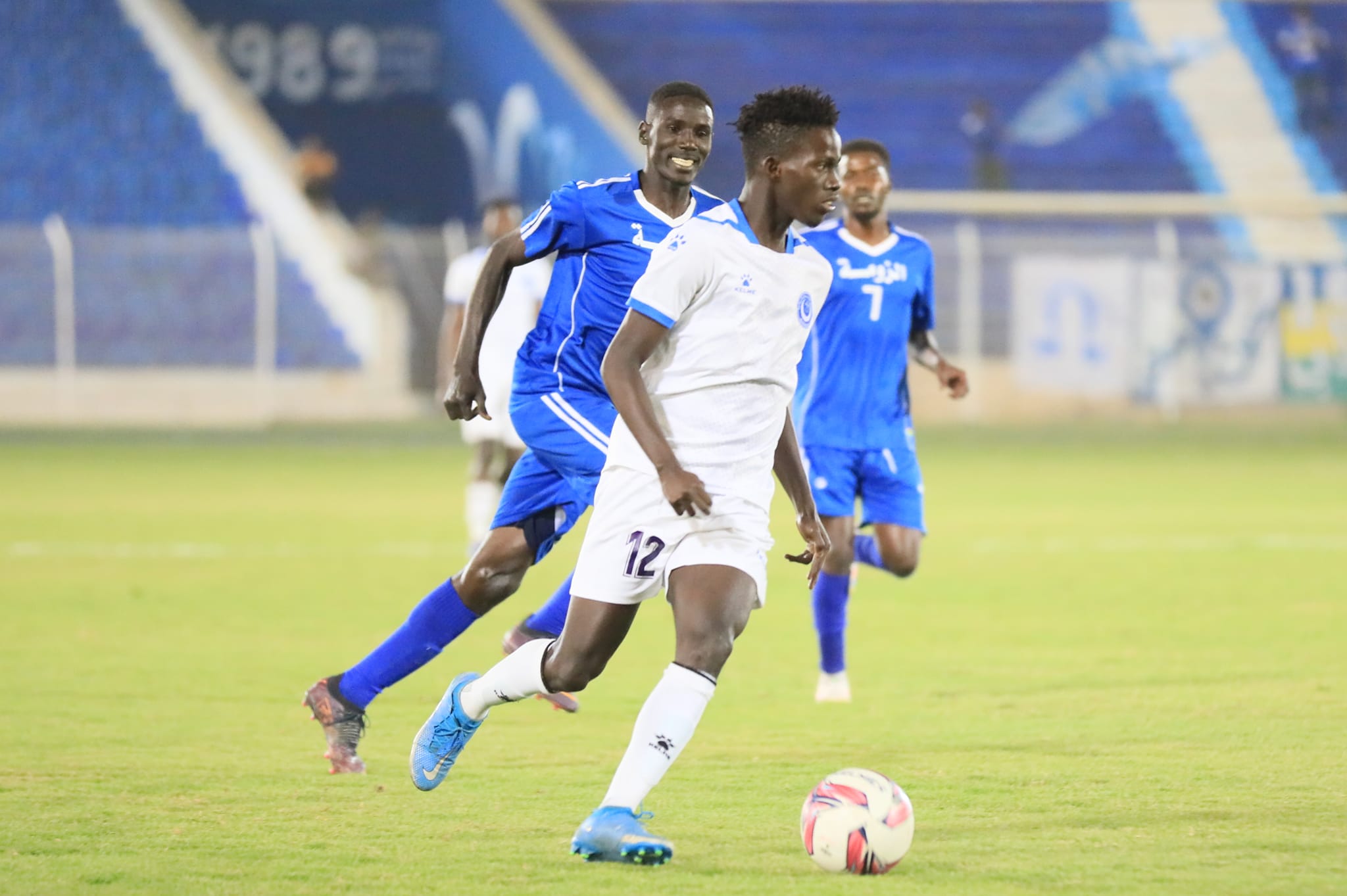 الهلال والزومة