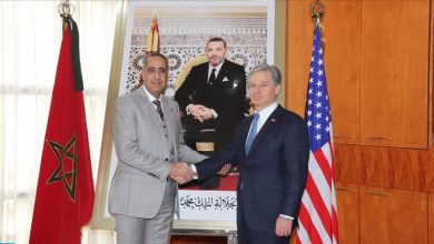 المدير العام للأمن الوطني المغربي عبد اللطيف حموشي يستقبل مدير مكتب التحقيقات الفيدرالي الأمريكي كريستوفر راي